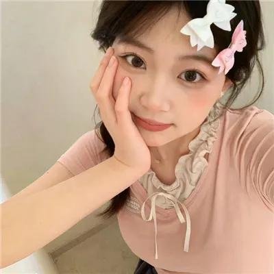 莫茜
